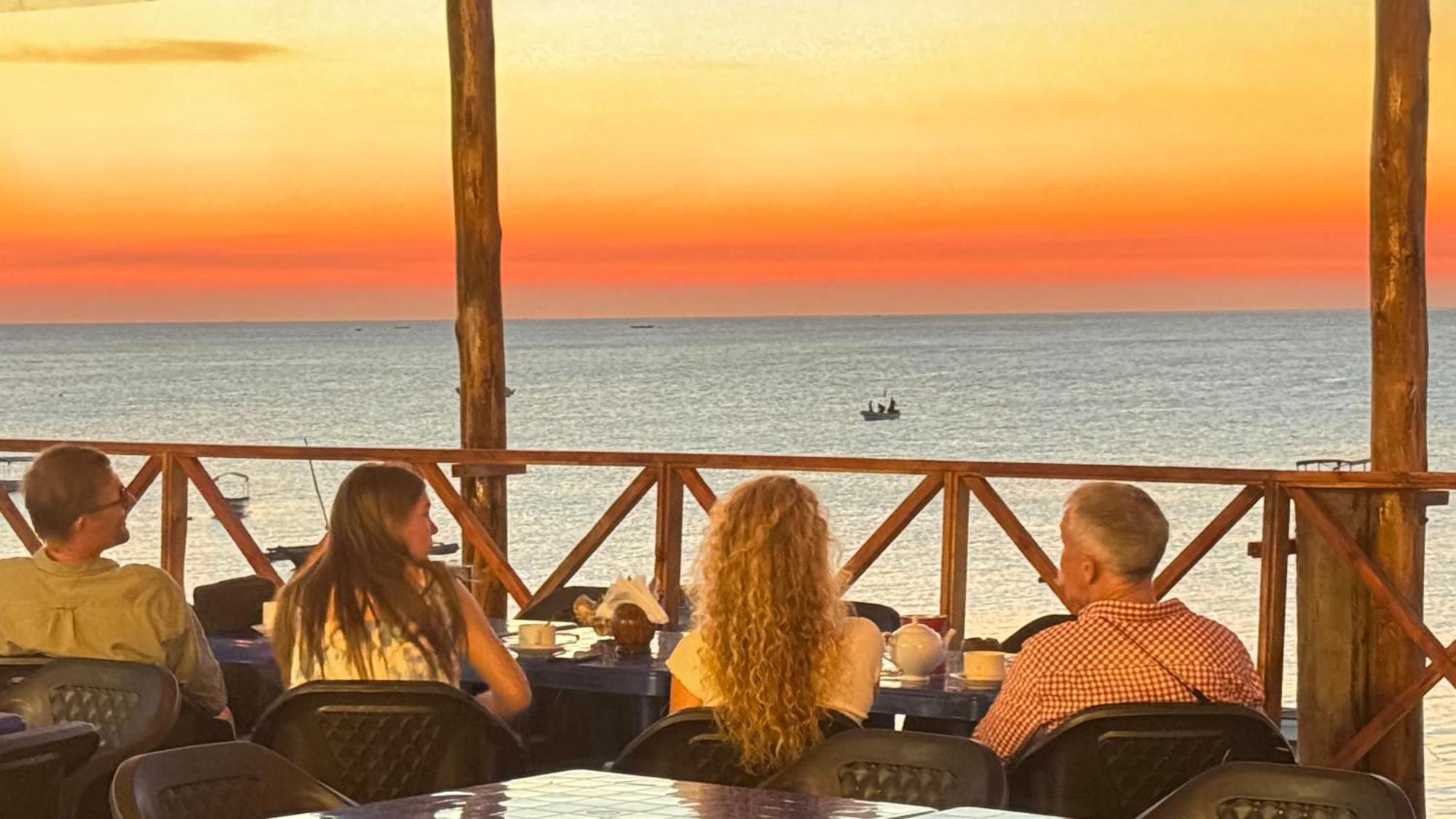 Blue Tides Hotel Nungwi Dış mekan fotoğraf
