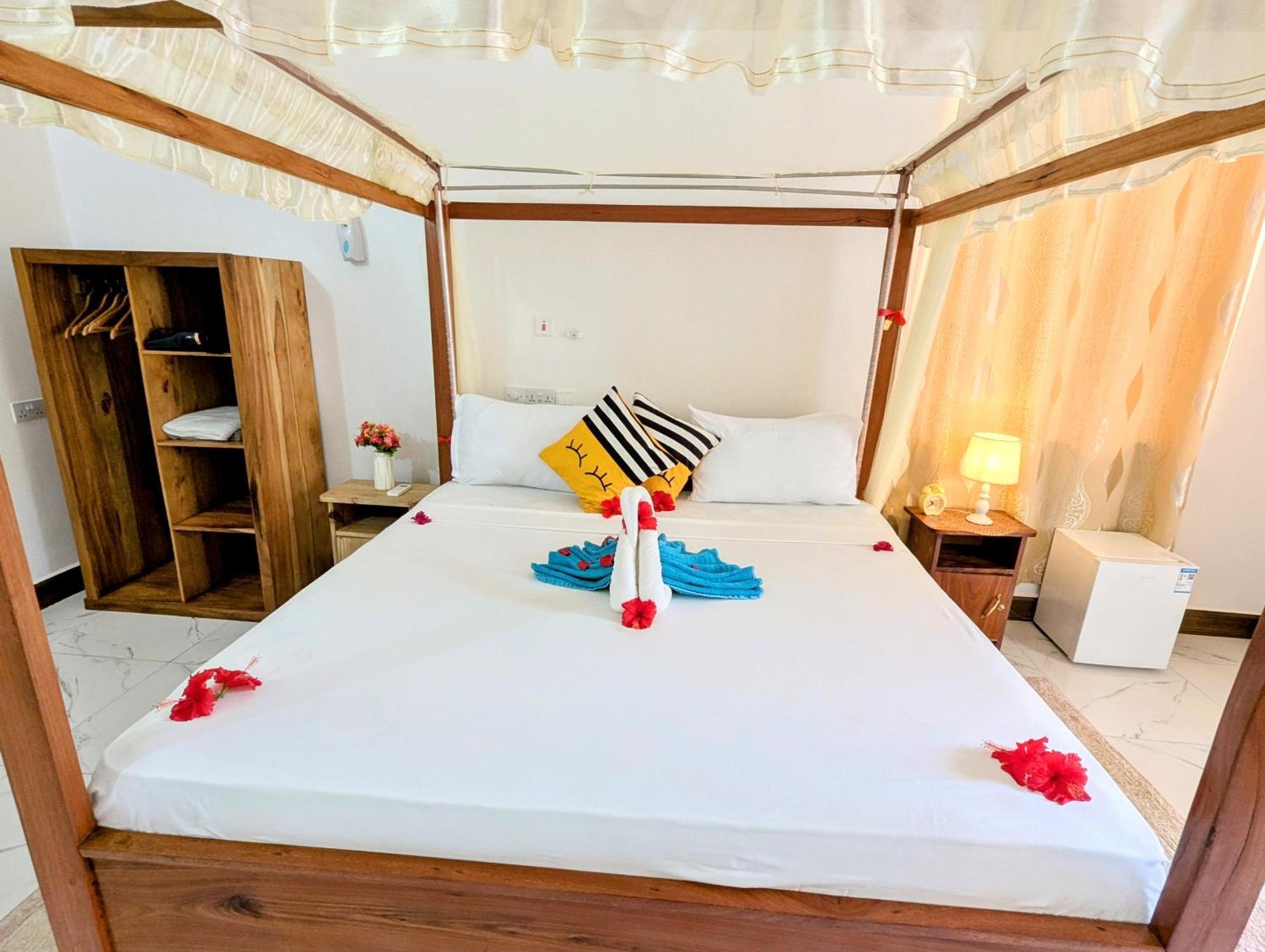 Blue Tides Hotel Nungwi Dış mekan fotoğraf