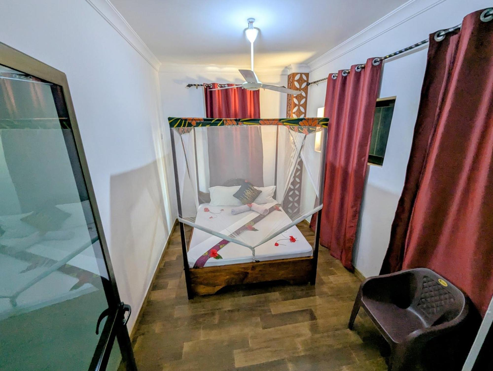 Blue Tides Hotel Nungwi Dış mekan fotoğraf